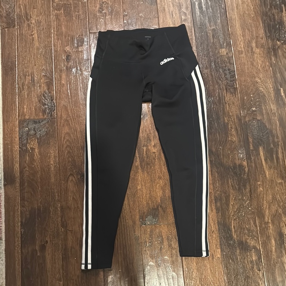 Adidas Black and White Leggings with Slim Fit